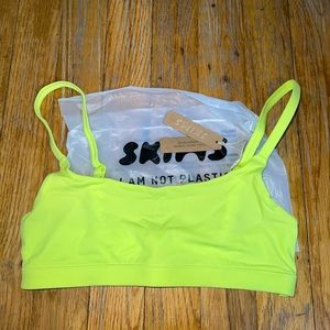 NWT SKIMS FITS EVERYBODY SCOOP NECK BRA XS